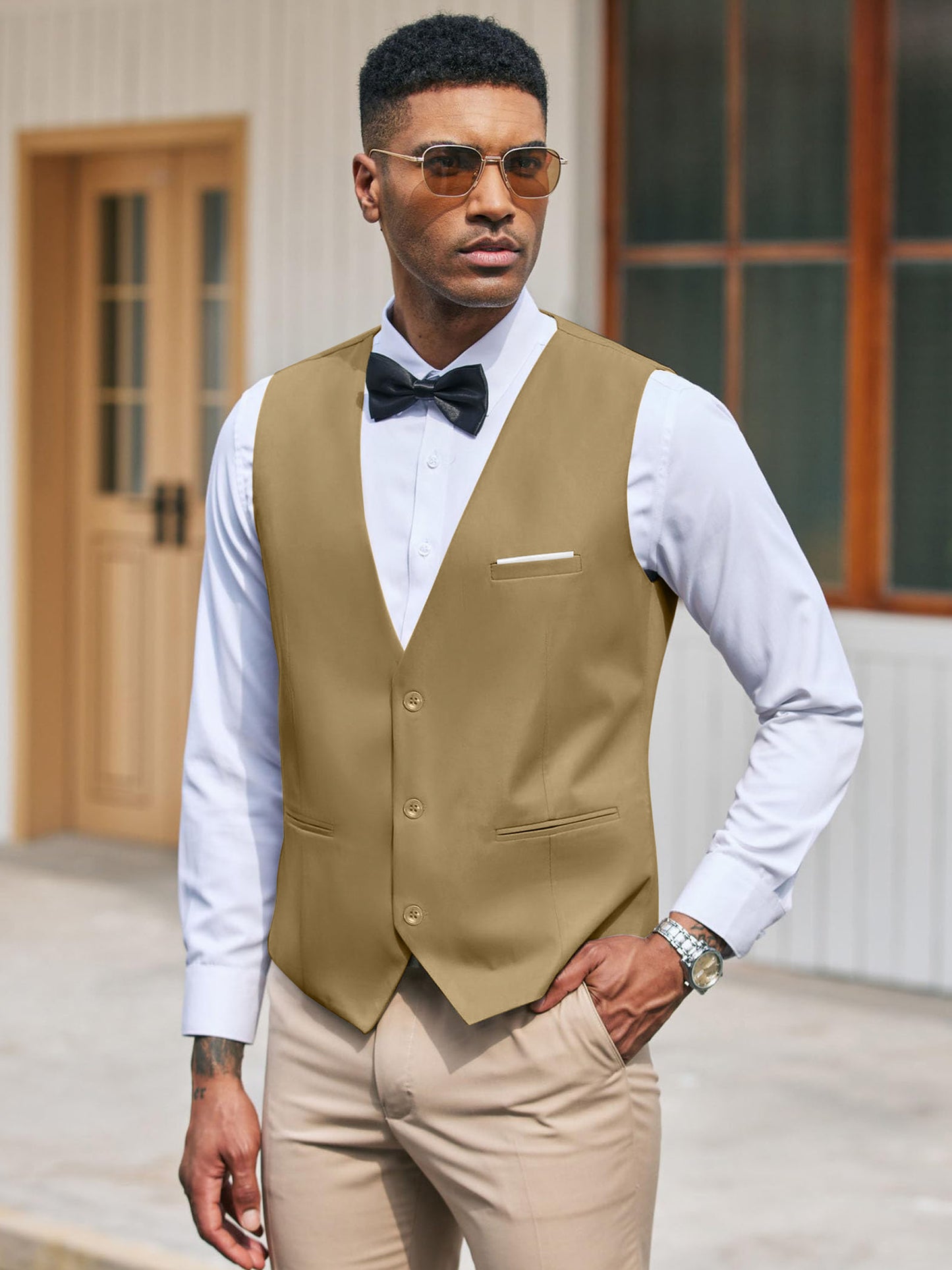Light Khaki4